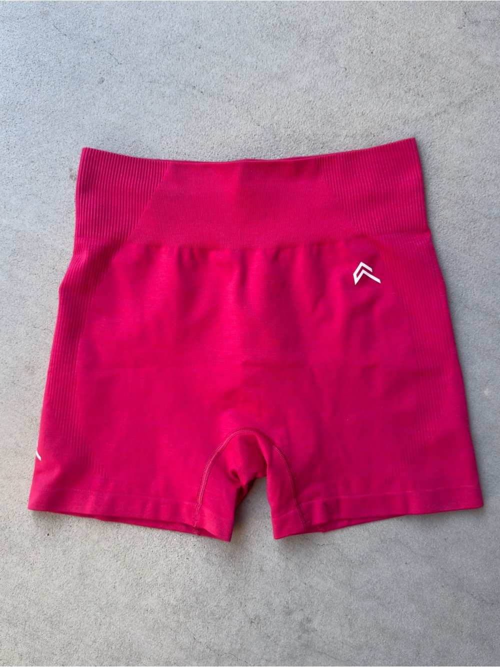 Oner active classic seamless shorts size large
